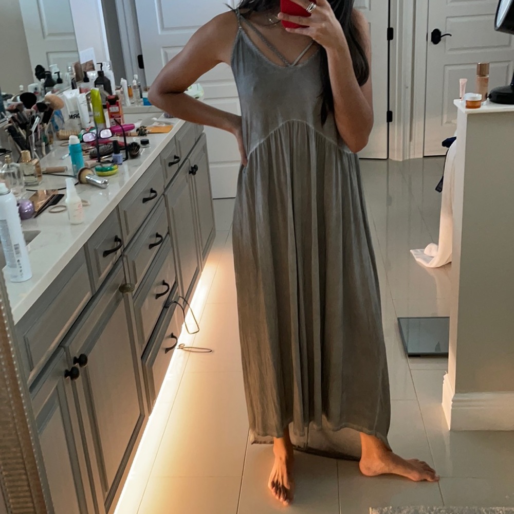 Adorable Never Worn Before Fridays Project Dress